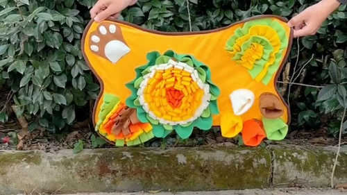 Dog Snuffle Mat – Slow Feeder & Mental Enrichment Toy